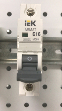 ARMAT Автоматический выключатель M06N 1P C 25А IEK под заказ от ПРОМ ЭНЕРГО СНАБ