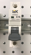 ARMAT Автоматический выключатель M06N 1P C 25А IEK